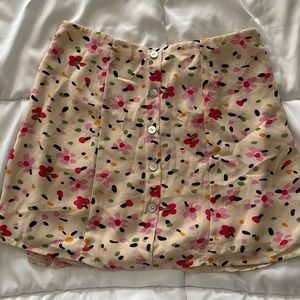 Floral mini skirt